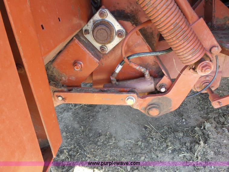 image for item J6087 1998 Hesston 4910 large square baler