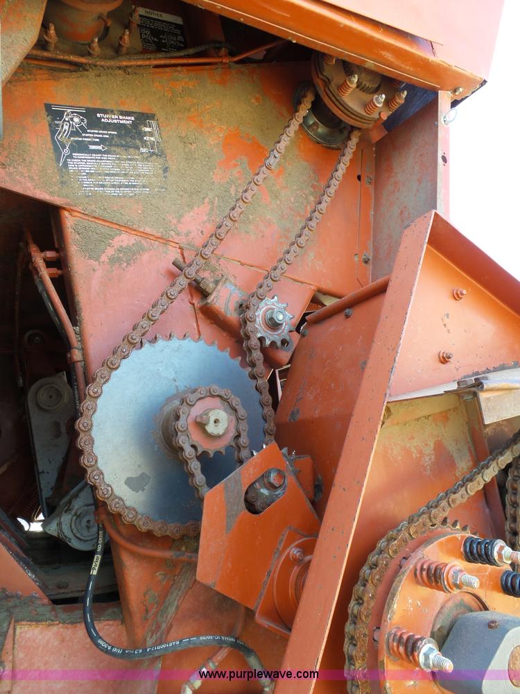 image for item J6087 1998 Hesston 4910 large square baler