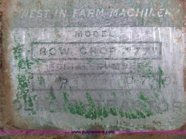 image for item J6092 Oliver 77 row crop tractor