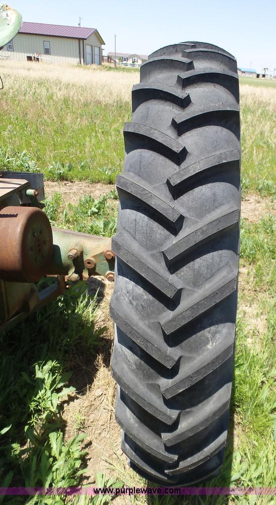 image for item J6094 John Deere A tractor