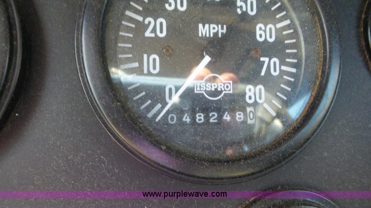 image for item J8476 2003 Case IH FLX 4300 self-propelled sprayer