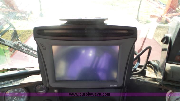 image for item J8476 2003 Case IH FLX 4300 self-propelled sprayer