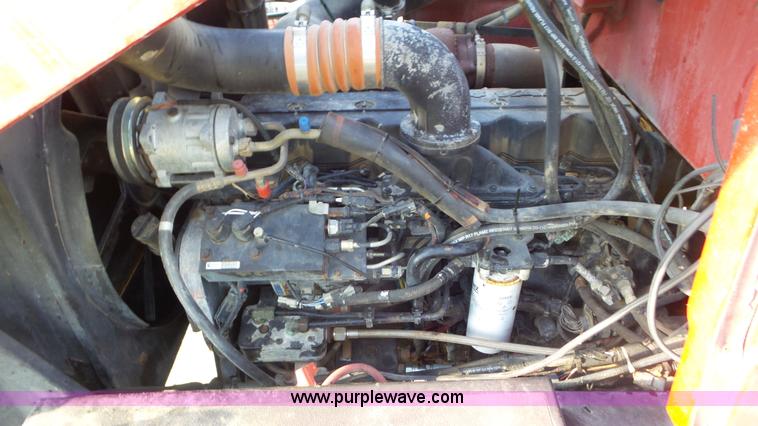 image for item J8476 2003 Case IH FLX 4300 self-propelled sprayer