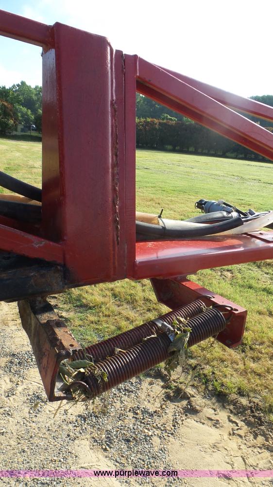 image for item J8476 2003 Case IH FLX 4300 self-propelled sprayer