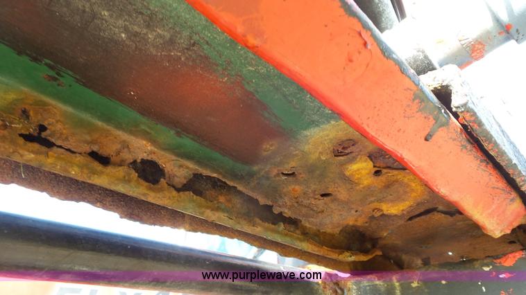 image for item J8476 2003 Case IH FLX 4300 self-propelled sprayer