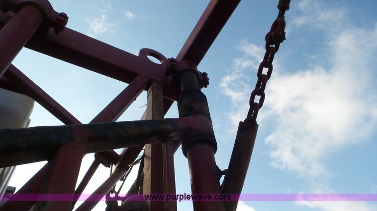 image for item J8476 2003 Case IH FLX 4300 self-propelled sprayer