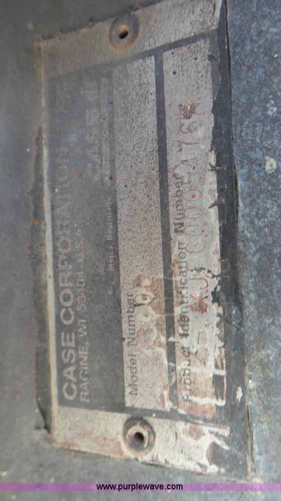 image for item J8476 2003 Case IH FLX 4300 self-propelled sprayer