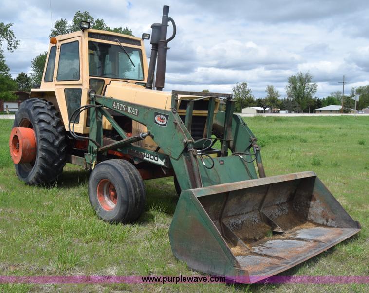 image for item K6733 Case 1270 Agri King tractor