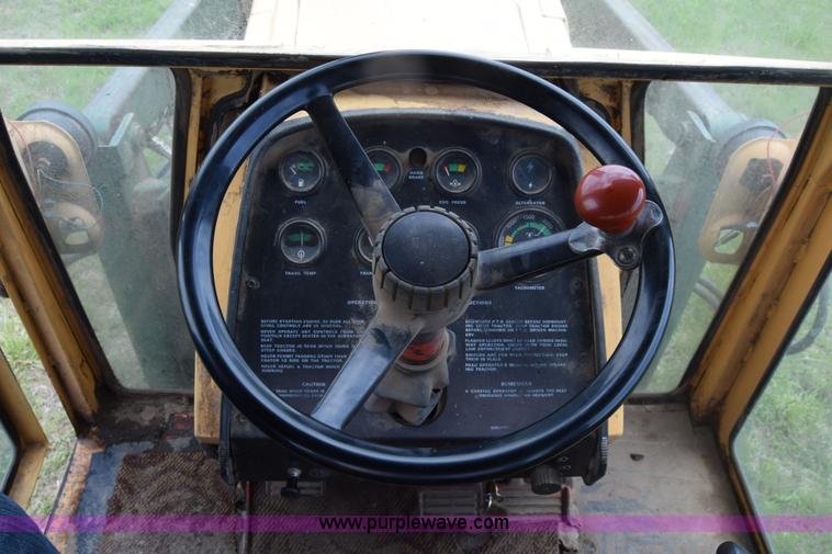 image for item K6733 Case 1270 Agri King tractor