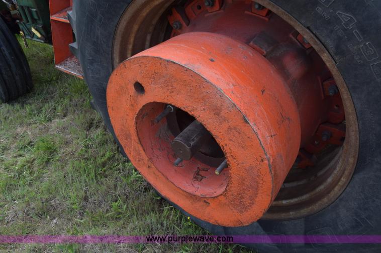 image for item K6733 Case 1270 Agri King tractor