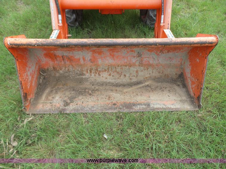 image for item L1543 Kubota L3010D MFWD tractor