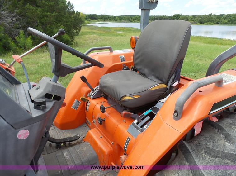 image for item L1543 Kubota L3010D MFWD tractor