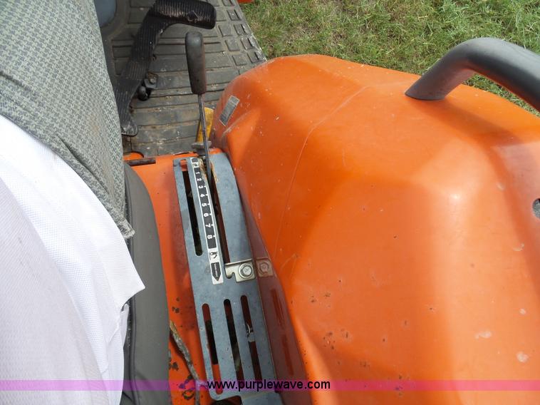 image for item L1543 Kubota L3010D MFWD tractor