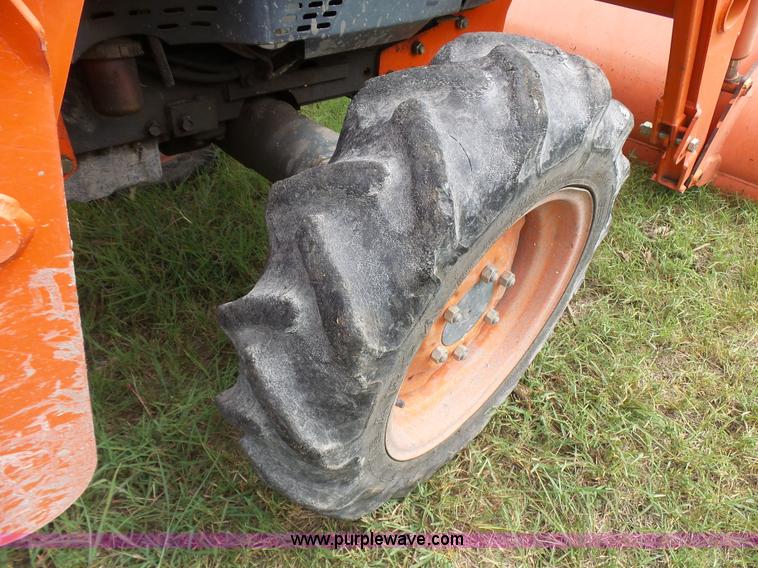 image for item L1543 Kubota L3010D MFWD tractor