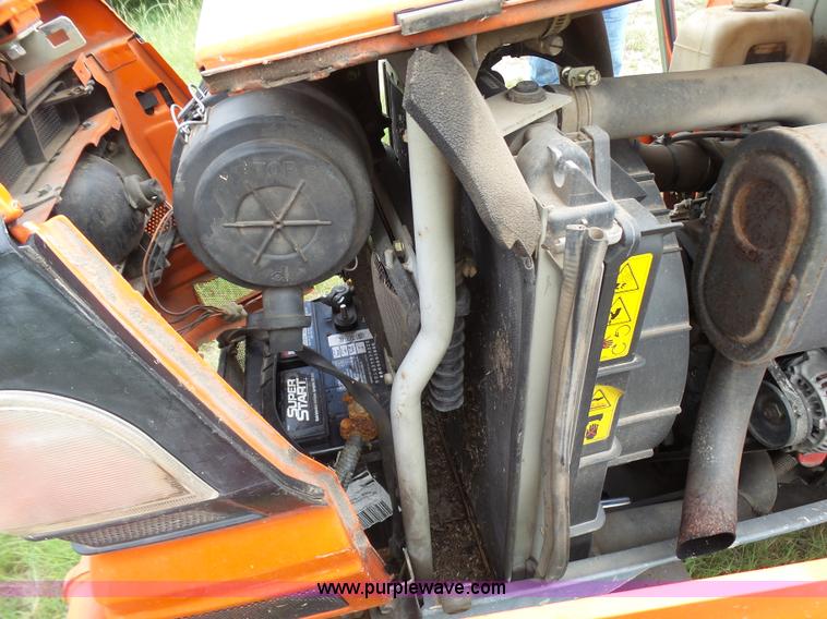 image for item L1543 Kubota L3010D MFWD tractor