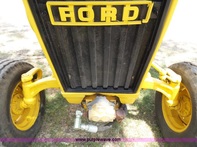 image for item L1545 Ford 340 tractor