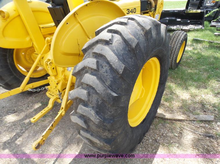 image for item L1545 Ford 340 tractor