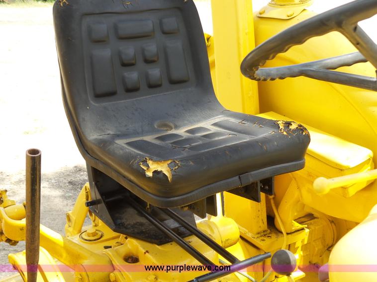 image for item L1545 Ford 340 tractor