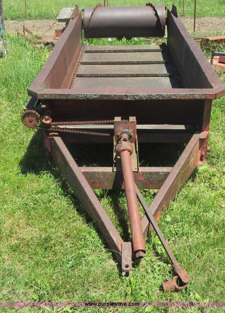 image for item L2821 Manure spreader