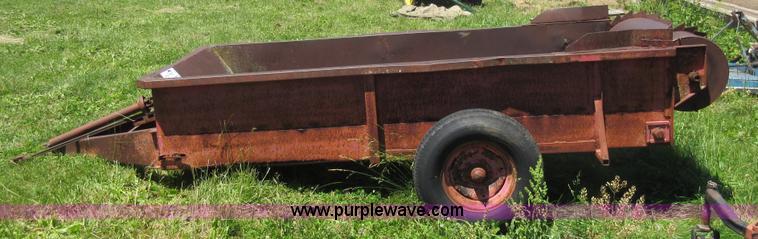 image for item L2821 Manure spreader