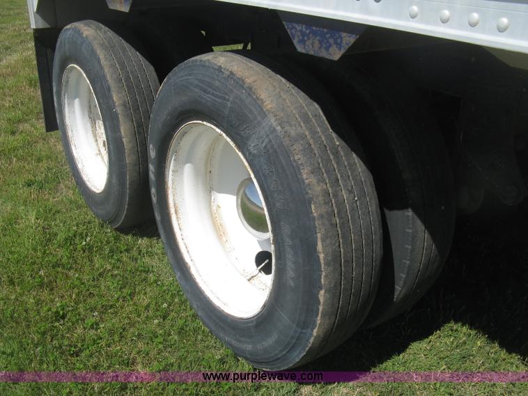 image for item L3829 1996 Timpte Super Hopper double hopper bottom trailer