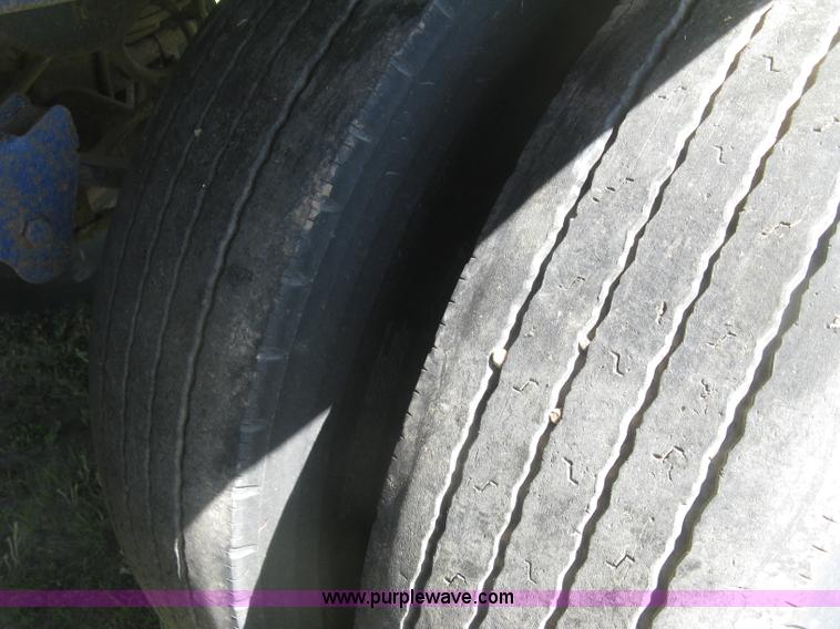 image for item L3829 1996 Timpte Super Hopper double hopper bottom trailer