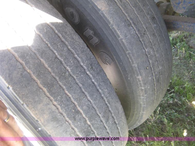 image for item L3829 1996 Timpte Super Hopper double hopper bottom trailer