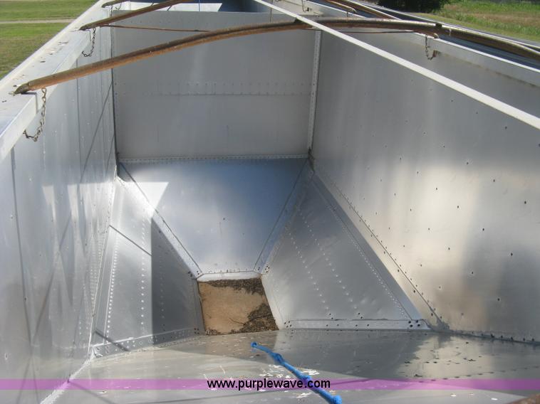 image for item L3829 1996 Timpte Super Hopper double hopper bottom trailer