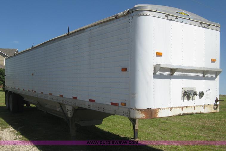image for item L3830 1984 Timpte double hopper bottom trailer