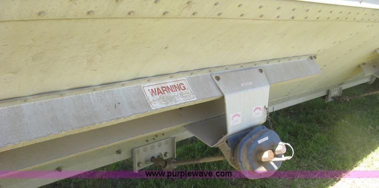 image for item L3830 1984 Timpte double hopper bottom trailer