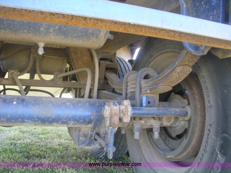 image for item L3830 1984 Timpte double hopper bottom trailer