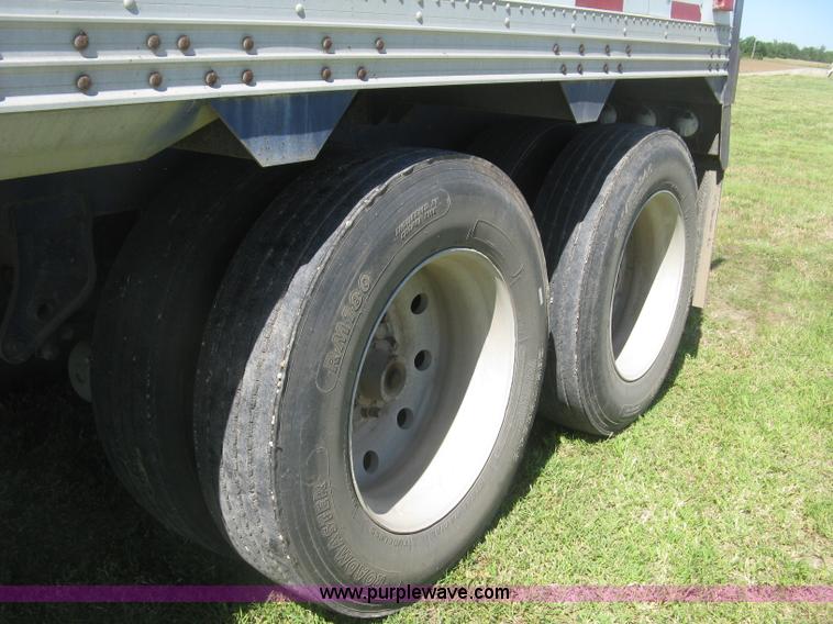 image for item L3830 1984 Timpte double hopper bottom trailer