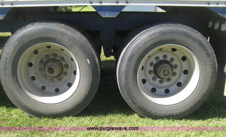 image for item L3830 1984 Timpte double hopper bottom trailer