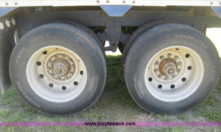 image for item L3830 1984 Timpte double hopper bottom trailer