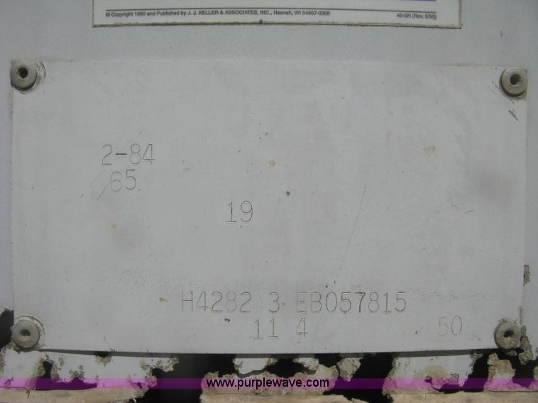 image for item L3830 1984 Timpte double hopper bottom trailer