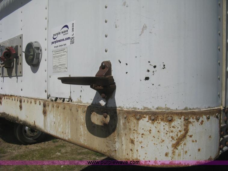 image for item L3830 1984 Timpte double hopper bottom trailer