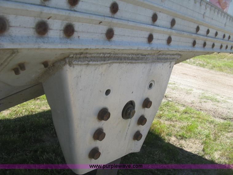 image for item L3830 1984 Timpte double hopper bottom trailer