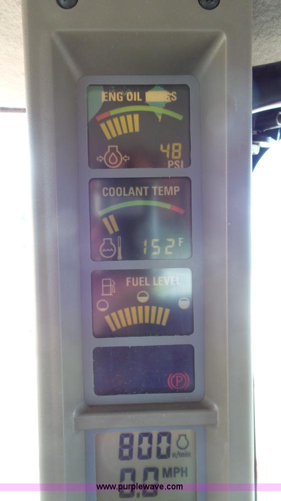 image for item L5249 2004 Case IH FLX 3010 self-propelled sprayer