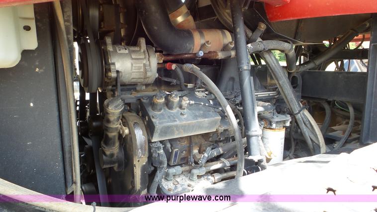 image for item L5249 2004 Case IH FLX 3010 self-propelled sprayer