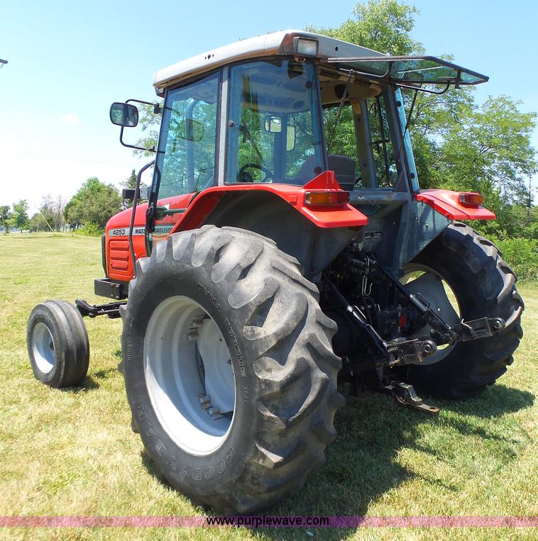 image for item L6113 1998 Massey-Ferguson 4253 tractor