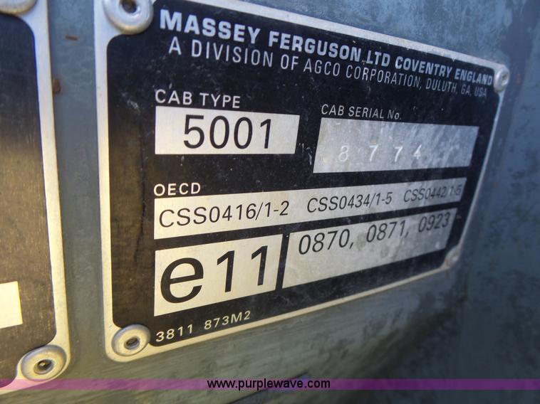 image for item L6113 1998 Massey-Ferguson 4253 tractor