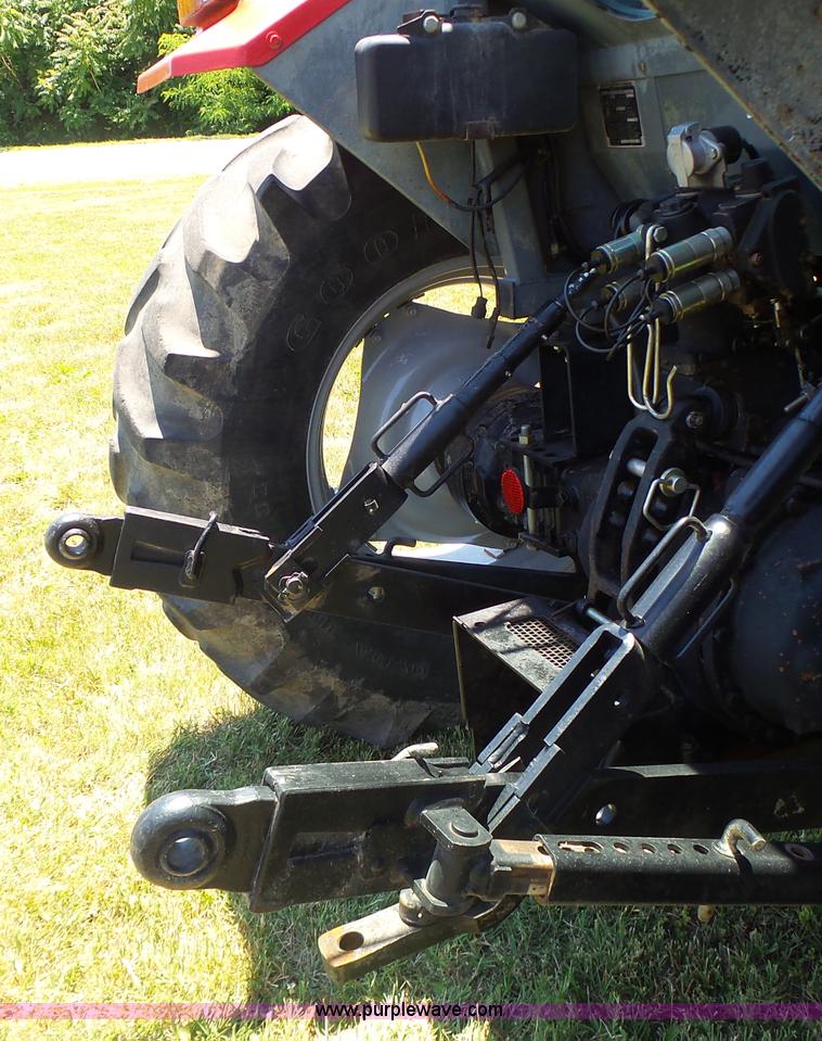 image for item L6113 1998 Massey-Ferguson 4253 tractor