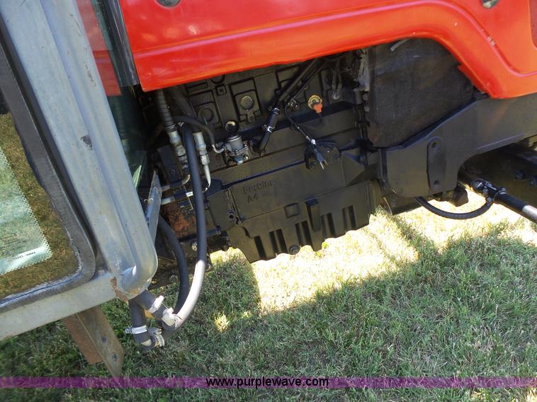 image for item L6113 1998 Massey-Ferguson 4253 tractor