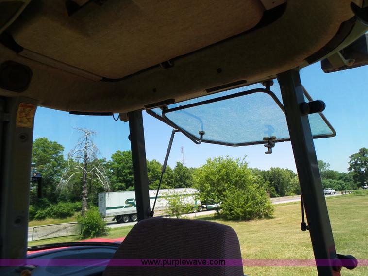 image for item L6113 1998 Massey-Ferguson 4253 tractor