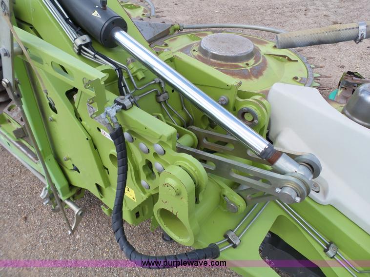 image for item L6579 2013 Claas Orbis 750 corn head