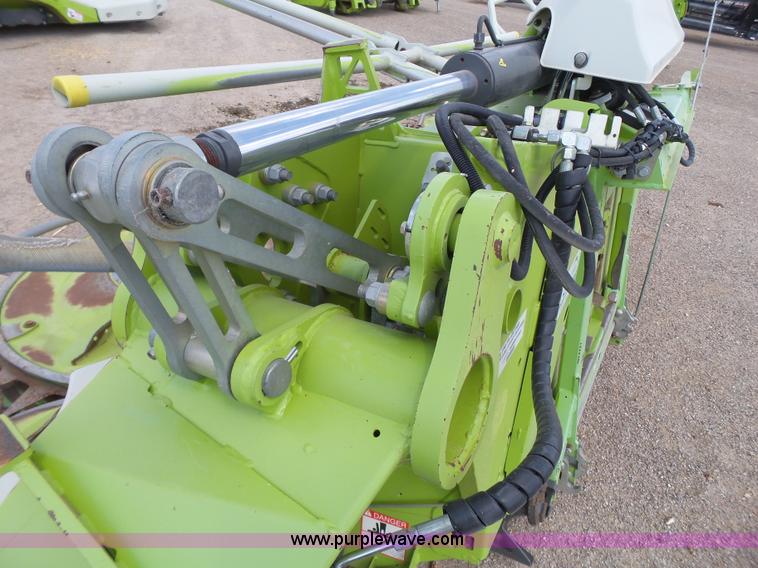 image for item L6579 2013 Claas Orbis 750 corn head