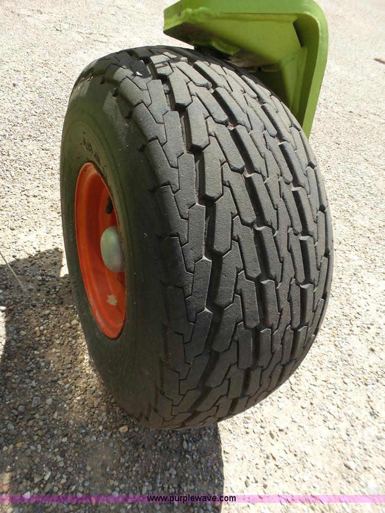 image for item L6580 2013 Claas 380 forage head