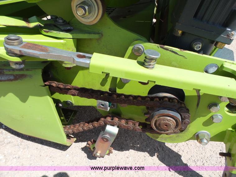 image for item L6582 2009 Claas 380 forage head