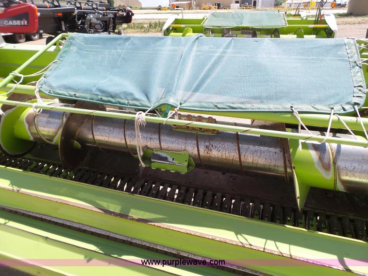 image for item L6582 2009 Claas 380 forage head