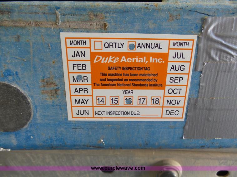 image for item AL9149 2001 Genie GS-1930 scissor lift